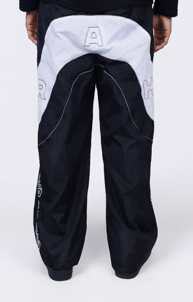 FERRAH “Wavy” Windbreakers (Black/White)